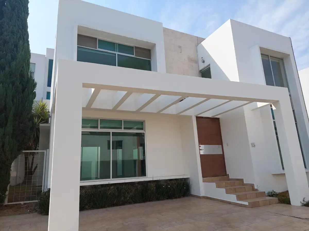 Casa en venta en Lomas de Angelópolis, San Andrés Cholula — foto 1 de 38