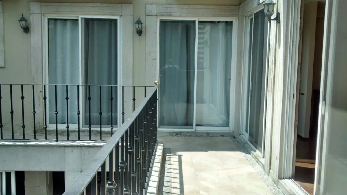 Casa en venta en Lomas de Tecamachalco, Naucalpan de Juárez — foto 1 de 18