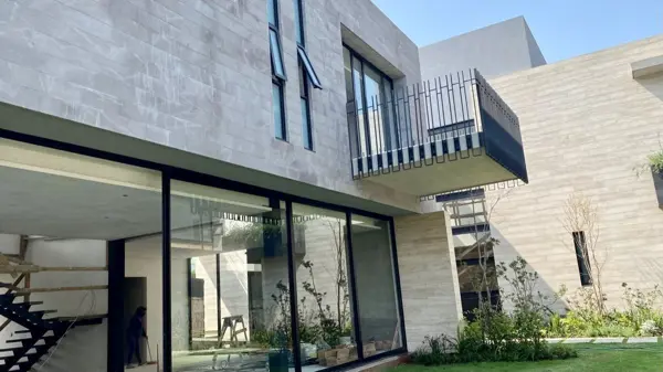 Casa en venta en Lomas de Tecamachalco, Naucalpan de Juárez — foto 3 de 9