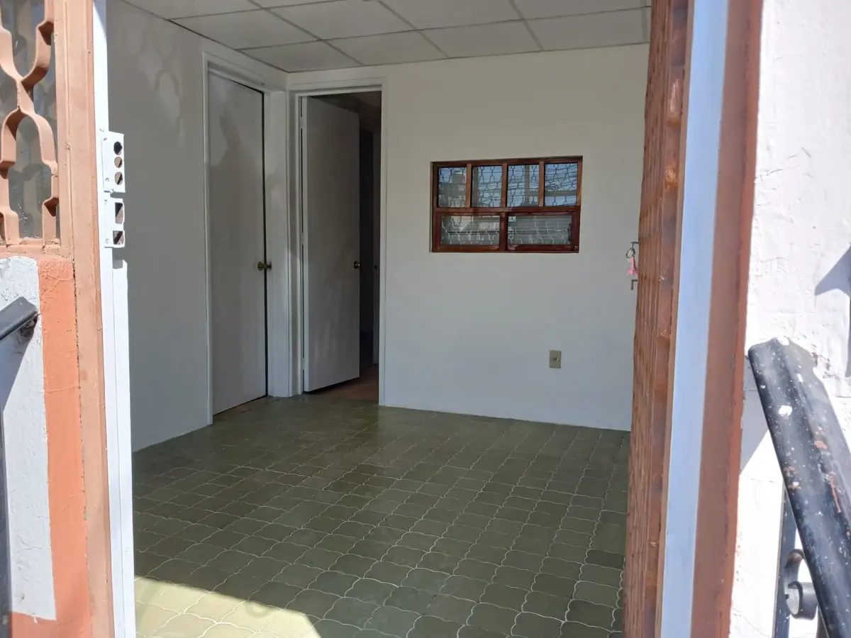 Consultorio en renta en La Bomba, Lerma — foto 1 de 13