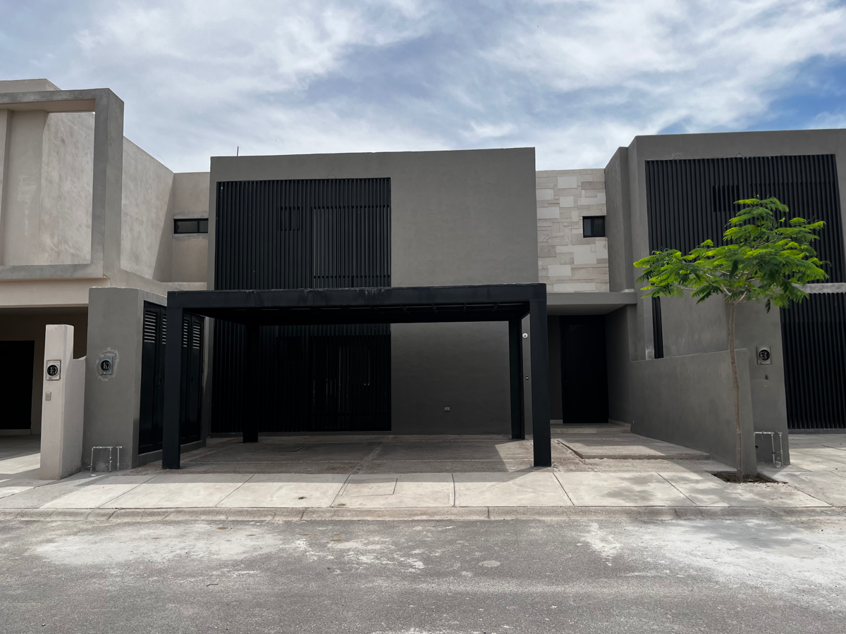 Casa en venta en Rincón las Trojes, Torreón — foto 1 de 18