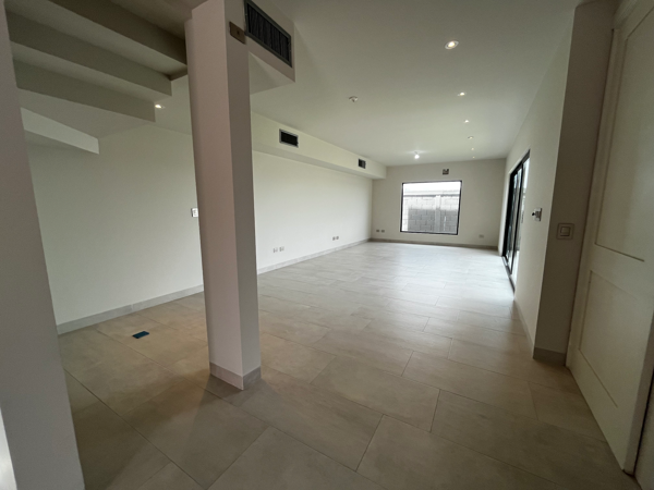 Casa en venta en Rincón las Trojes, Torreón — foto 2 de 21