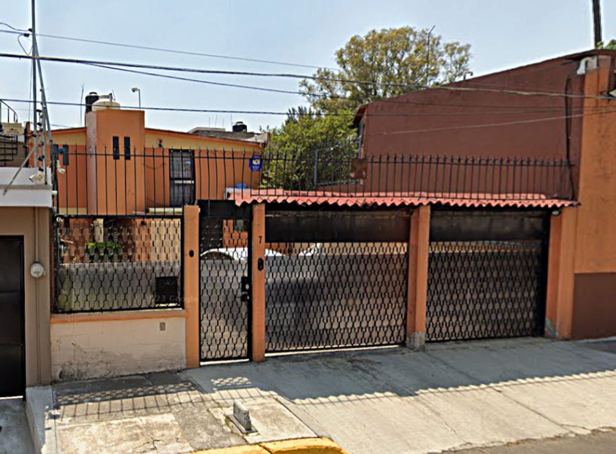 Casa en venta en Lomas Estrella, Iztapalapa — foto 1 de 18