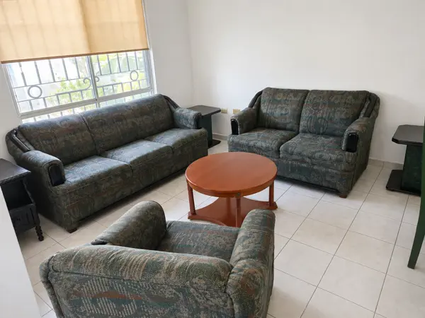Casa en renta en Puerta del Norte Residencial, General Escobedo — foto 2 de 10