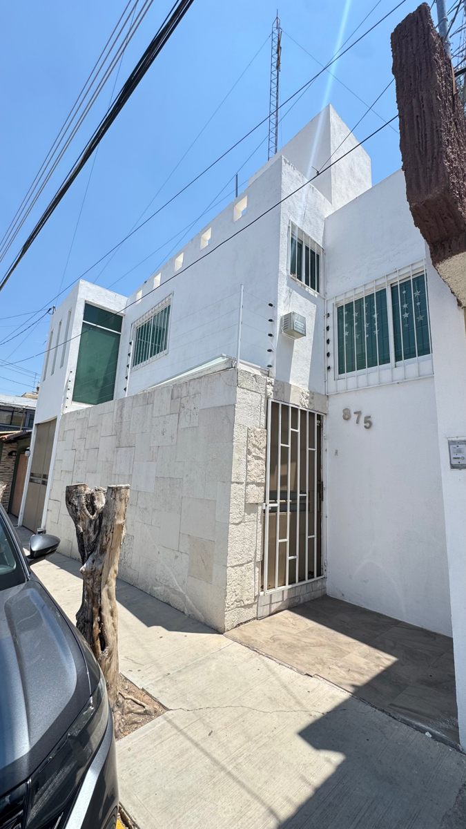 Casa en venta en Los Eucaliptos, Irapuato — foto 1 de 12