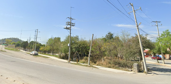 TERRENO COMERCIAL EN RENTA, MONTEMORELOS N.L.