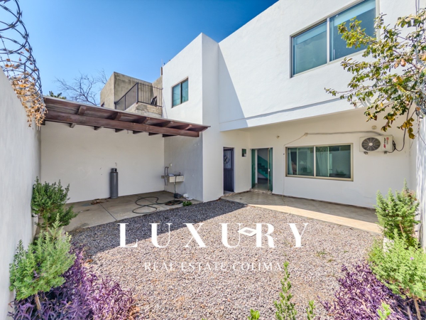 Casa en venta en Lomas de la Higuera, Villa de Álvarez — foto 2 de 18