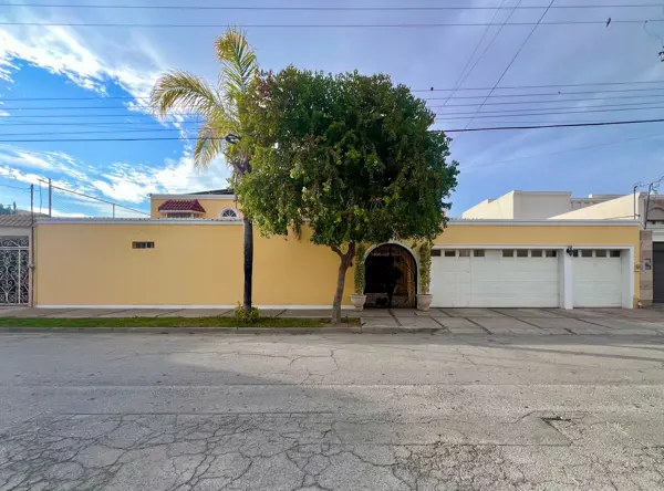 Casa en venta en Torreon Jardin, Torreón, Coahuila de Zaragoza