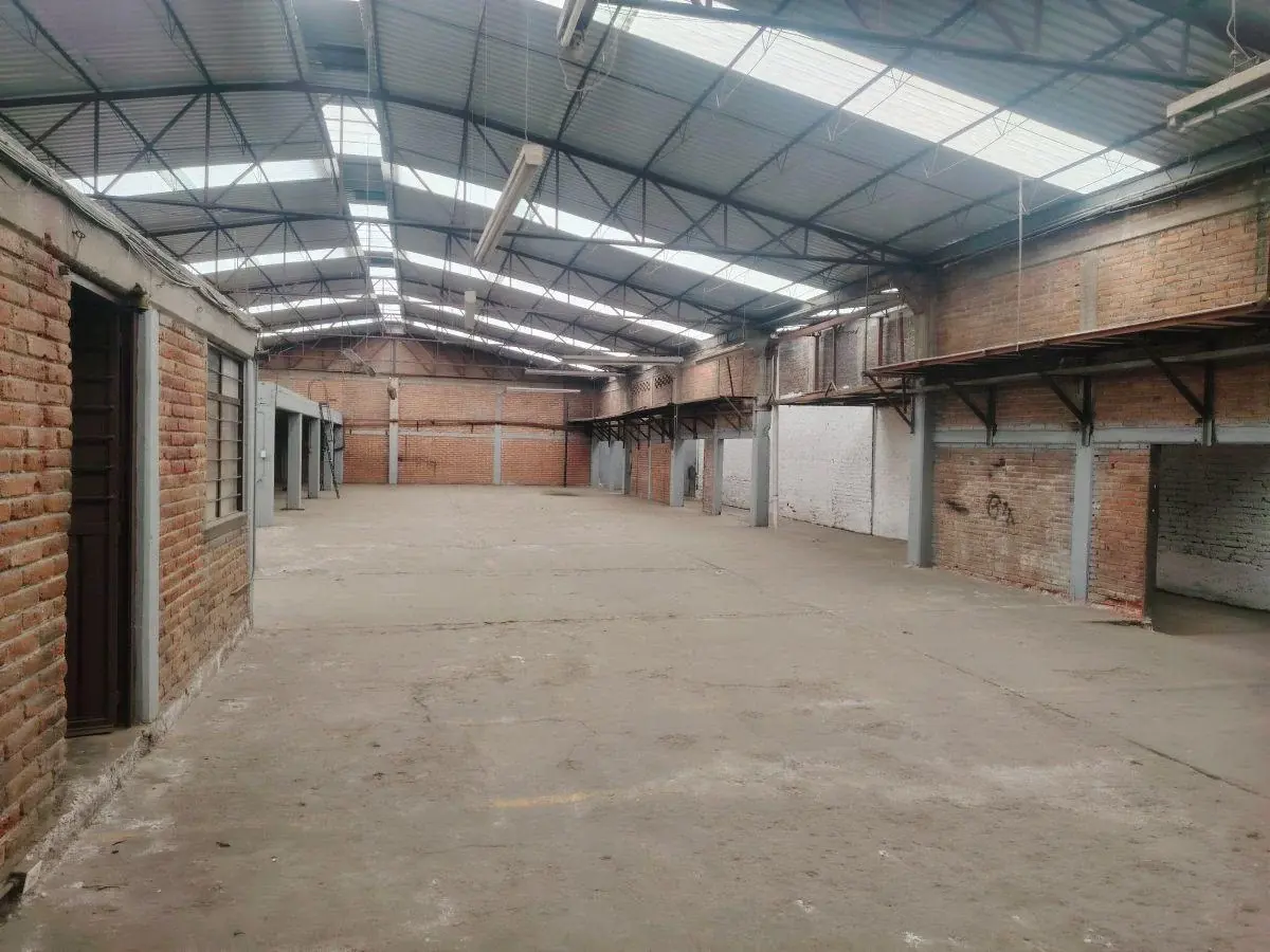 Bodega en renta en El Vergel, Iztapalapa — foto 1 de 10