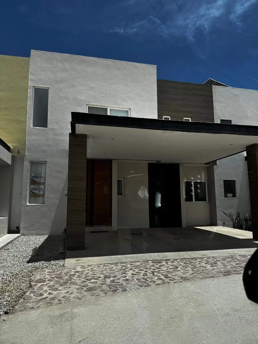 Vista 3 de Casa en Renta en Altozano la Nueva Laguna, Gómez Palacio, Durango