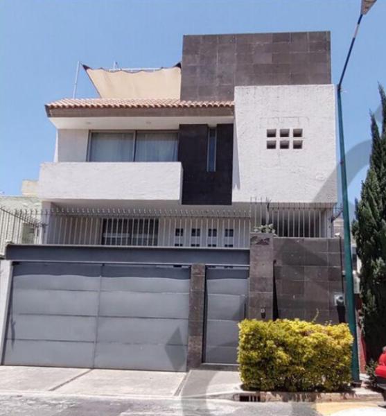 Casa en venta en El Parque de Coyoacan, Coyoacán — foto 2 de 3