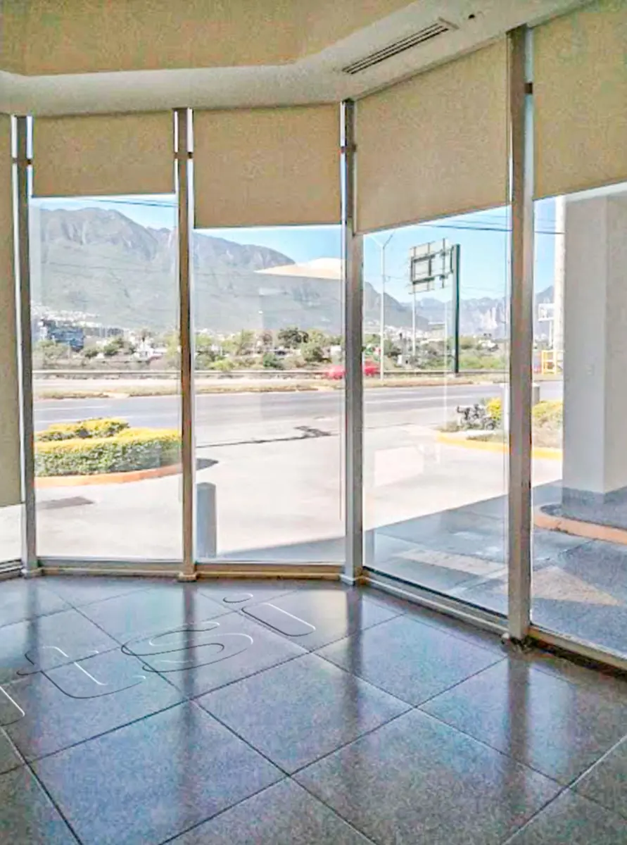 Oficina en renta en Santa Maria, Monterrey — foto 1 de 10