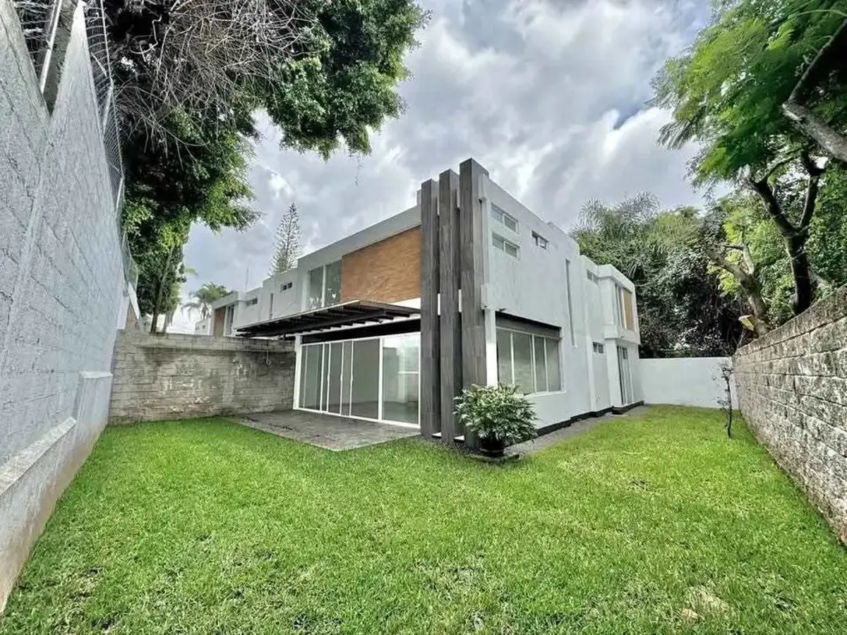 Casa en renta en Bellavista, Cuernavaca — foto 1 de 10