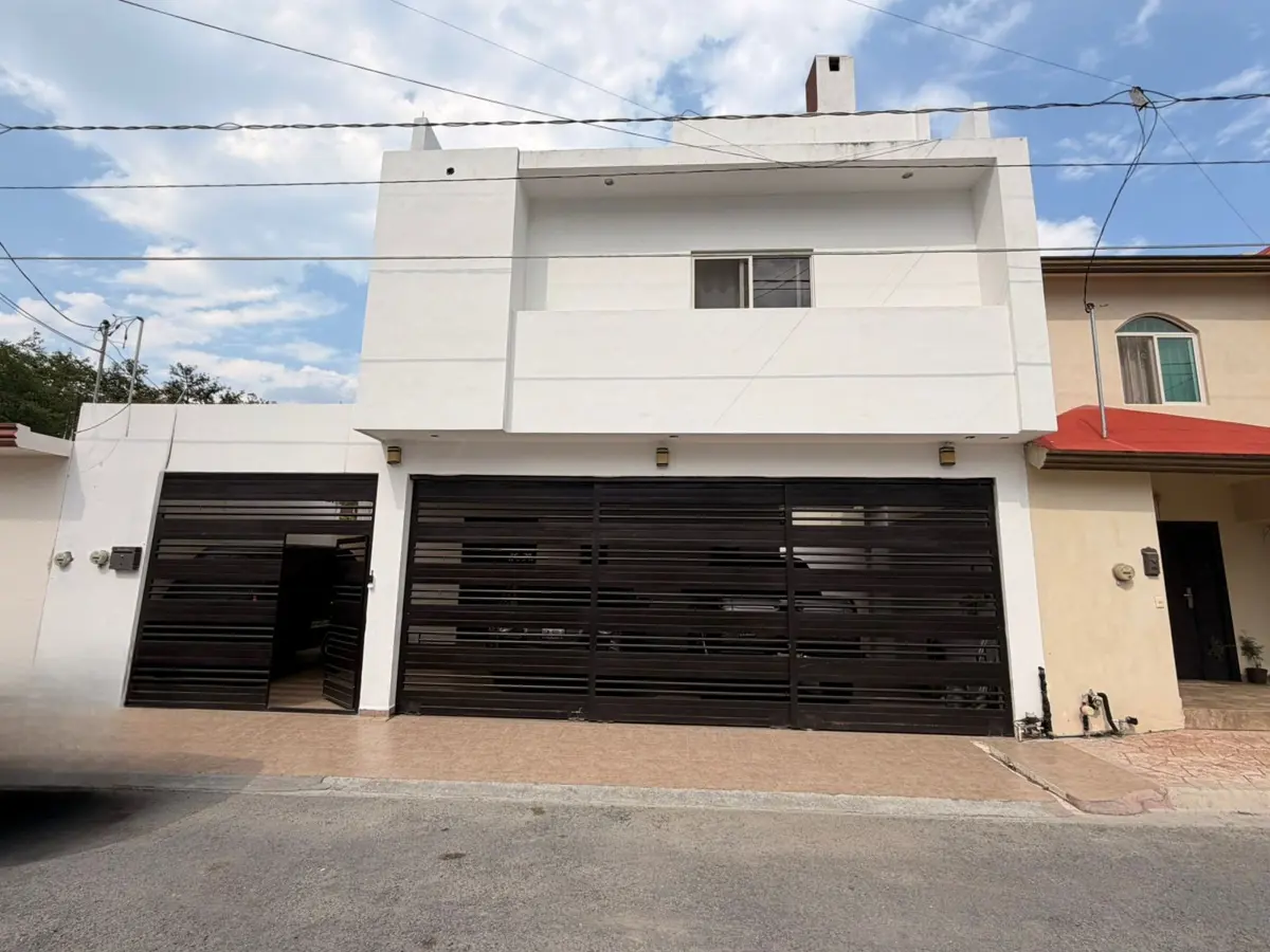 Casa en venta en Valle Dorado, Santiago — foto 1 de 27