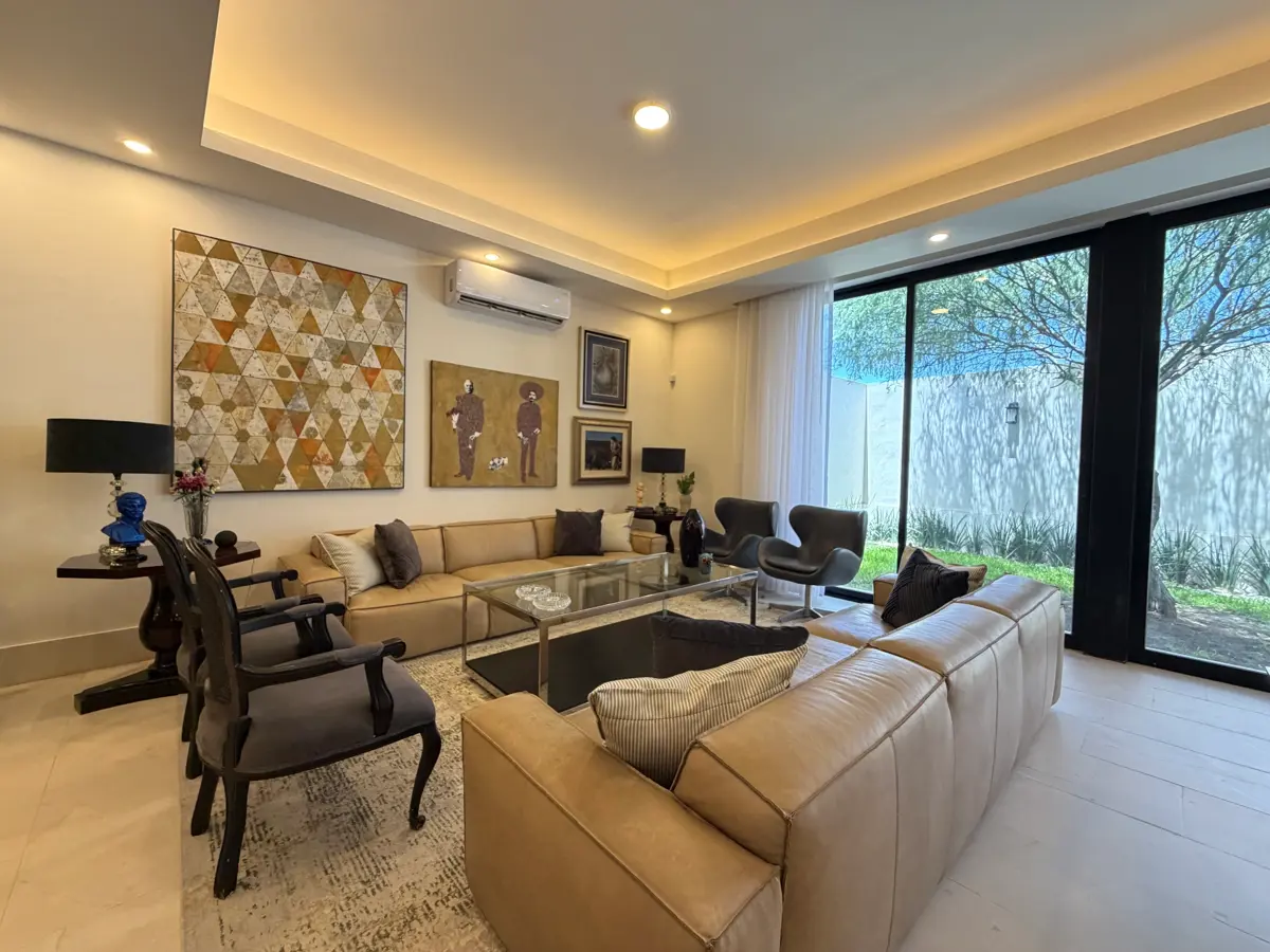 Vista 2 de Casa en Venta en El Cardenchal, Torreón, Coahuila de Zaragoza
