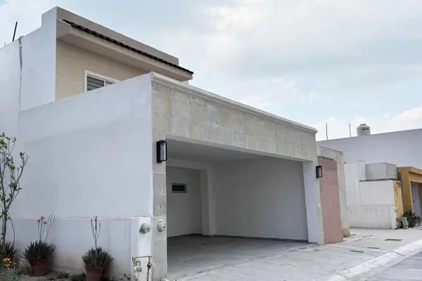 Casa en renta en Terralta, Saltillo — foto 2 de 19