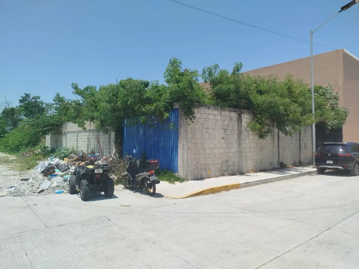 Terreno en renta en Héroes de Nacozari, Carmen — foto 1 de 6