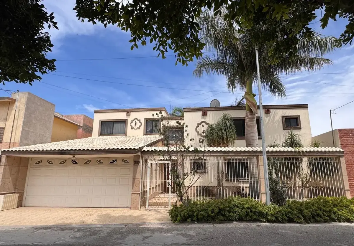Casa en venta en Ampliación la Rosita, Torreón — foto 1 de 15
