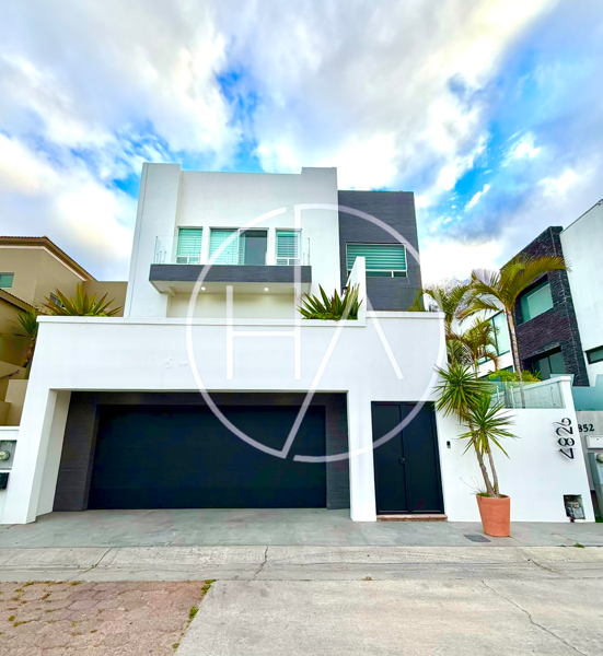 Residencia de Lujo en Puerta de Hierro, Tijuana | Exclusividad, Alta Plusvalía y Ubicación