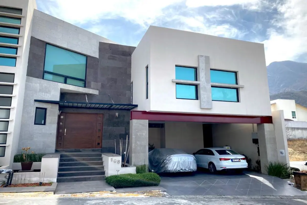 Casa en venta en Bosques de Valle Alto, Monterrey — foto 1 de 25
