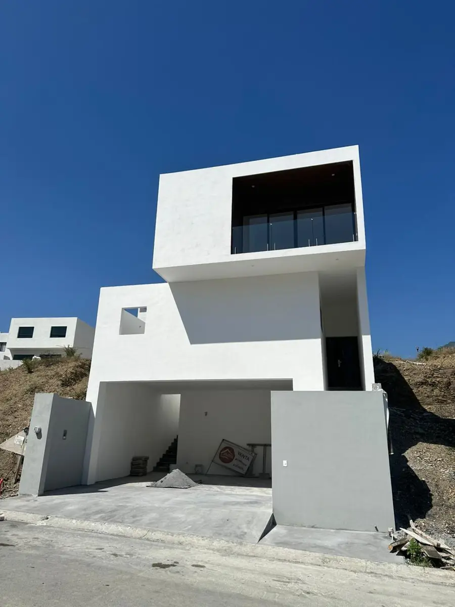 Casa en venta en Fraccionamiento Alamosur, Santiago — foto 1 de 9