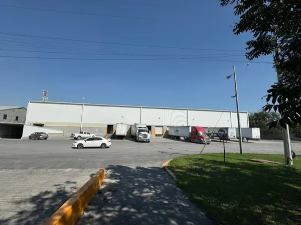 Bodega en renta en Jardines de Monterrey, Apodaca — foto 2 de 12