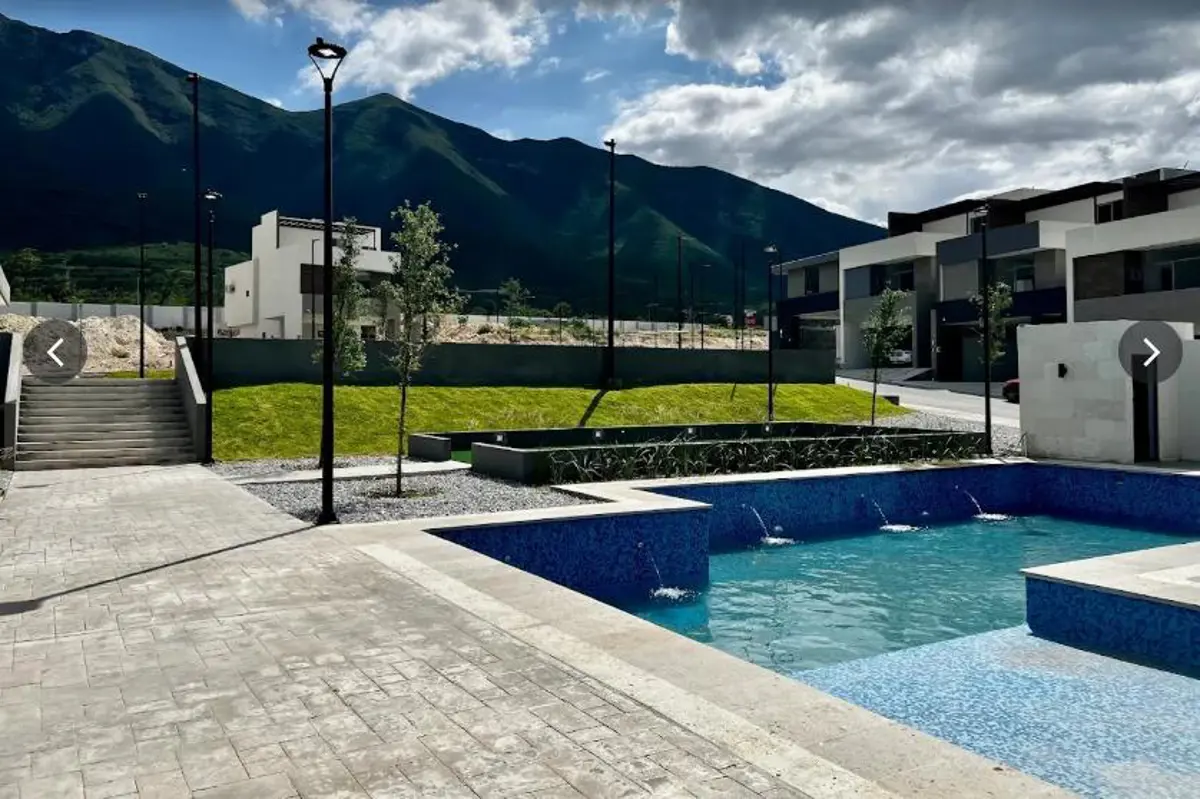Terreno en venta en Fraccionamiento Porto Cumbres, García — foto 1 de 4