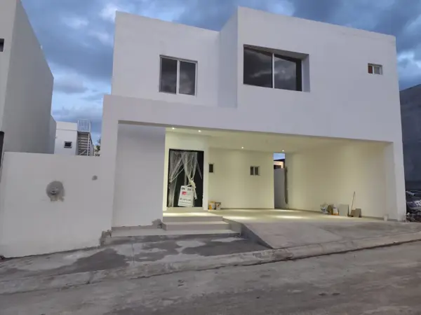 Casa en venta en Sin colonia, Santiago — foto 2 de 19