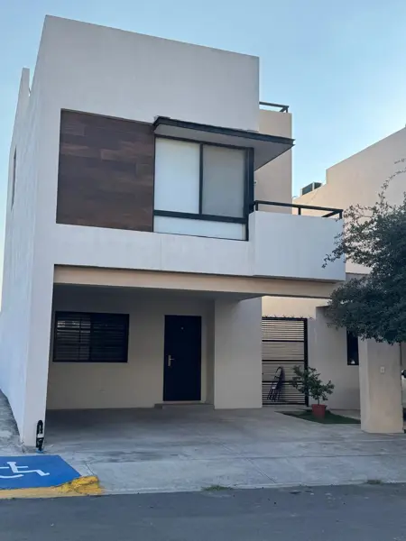 Casa en venta en Fraccionamiento Altabrisa Premier, Apodaca — foto 3 de 22