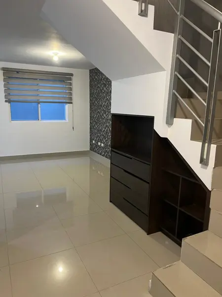 Casa en renta en Fraccionamiento Cumbres la Rioja, García — foto 3 de 27
