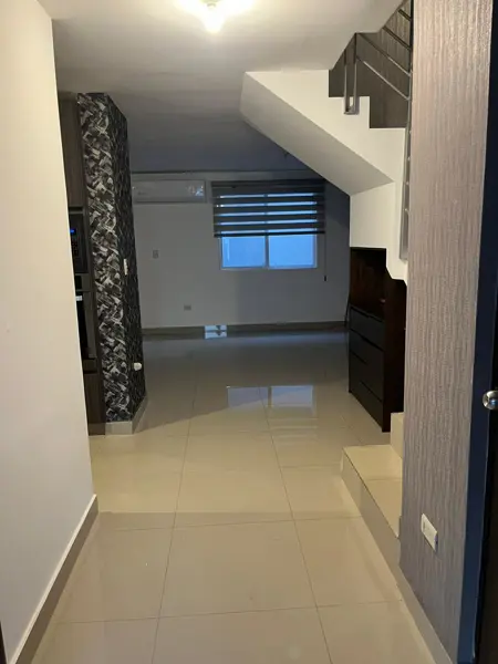 Casa en renta en Fraccionamiento Cumbres la Rioja, García — foto 2 de 27