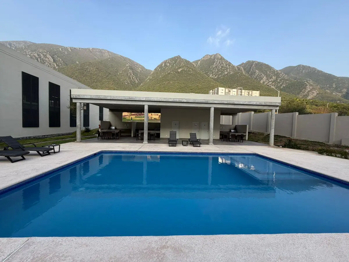 Departamento en venta en Colinas del Huajuco, Monterrey — foto 1 de 25