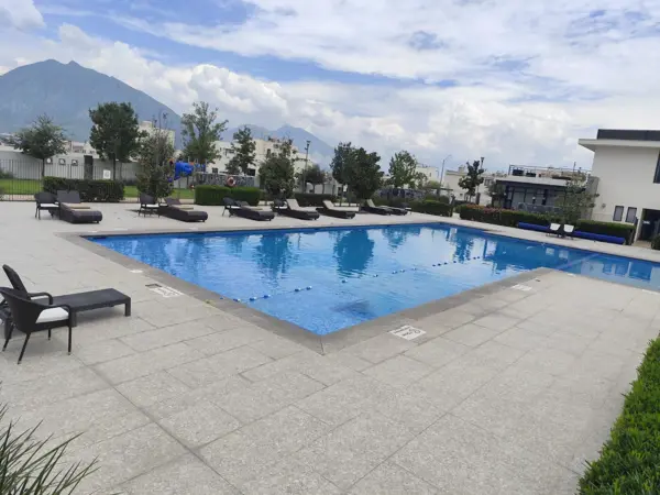 Casa en renta en Fraccionamiento Ferrara Residencial, García — foto 2 de 21