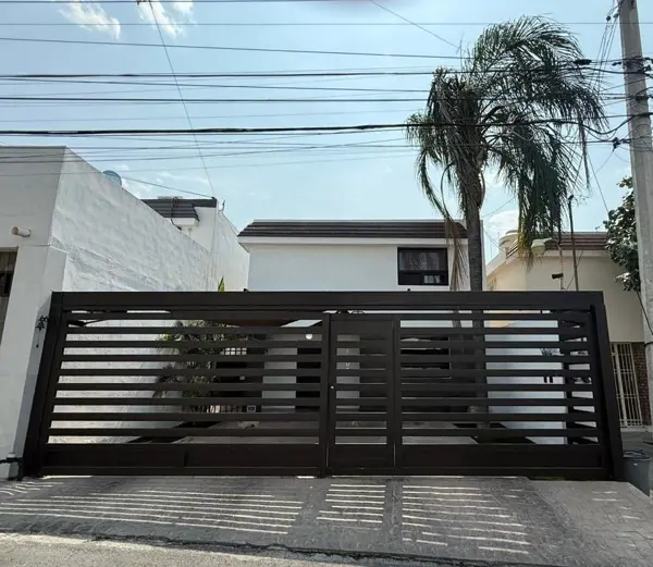 Casa en venta en Rincón de La Primavera 2 Sector, Monterrey — foto 2 de 15