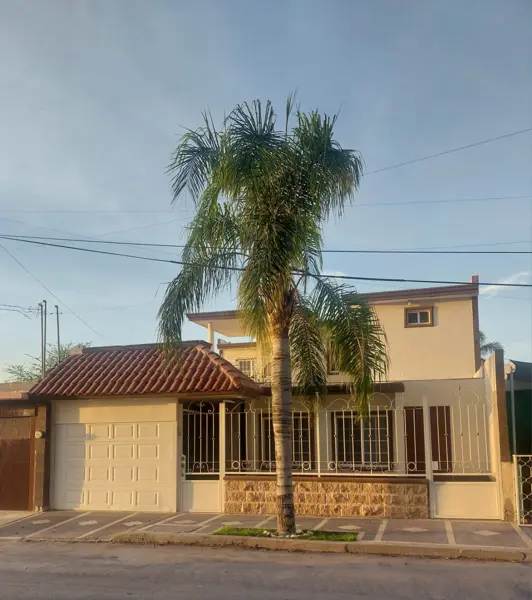 Casa en Venta para Inversión o Negocio en Las Margaritas, Torreón