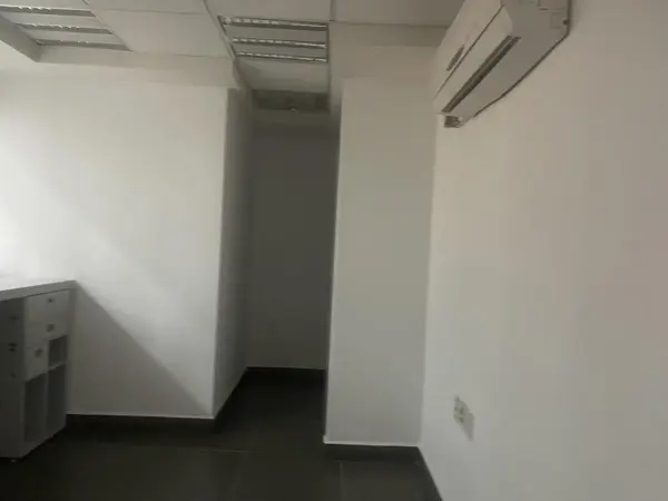 Local en renta en Parque del Pedregal, Tlalpan — foto 3 de 12