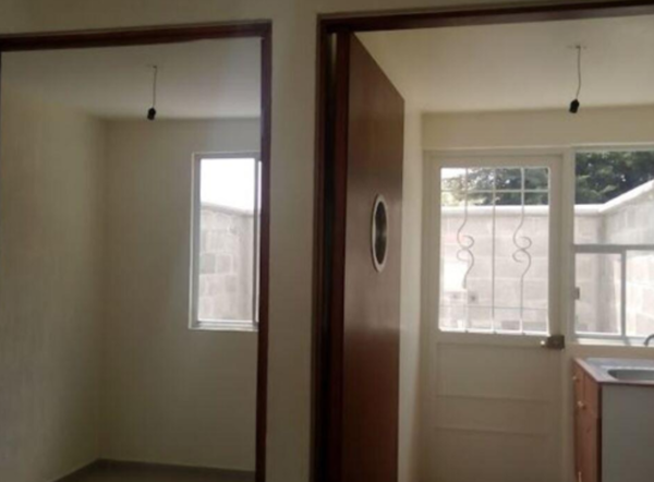 Casa en venta en San Bartolome Tlaltelulco, Metepec — foto 3 de 12