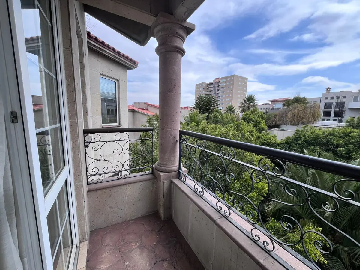 Departamento en venta en Lomas Country Club, Huixquilucan — foto 1 de 24