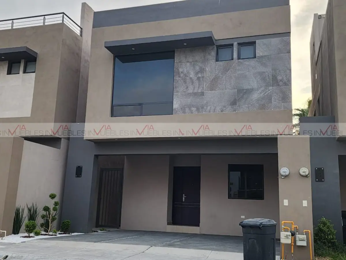 Casa en renta en Privada Residencial Aviana, General Escobedo — foto 1 de 10