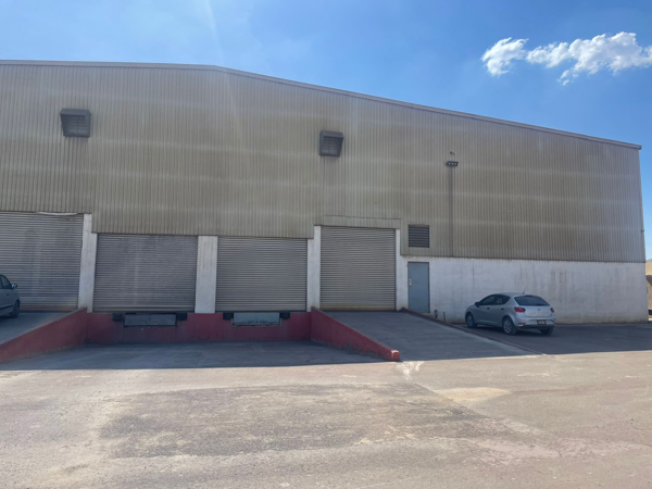 Bodega Industrial en Renta | 1,294 m² con Rampas, Altura de hasta 8 m Bodega Industrial en Renta | 1,294 m² con Rampas, Altura de hasta 8 m