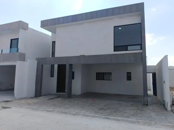 CASA RESIDENCIAL EN VENTA EN LOS OLIVOS, GÓMEZ PALACIO, DGO.