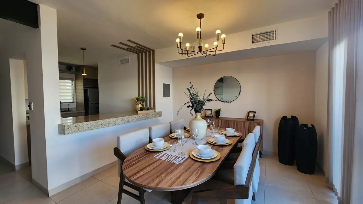 Vista 4 de Casa en Venta en Viñedos con amplio jardín