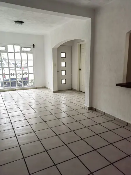 Casa en venta en Hacienda del Valle II, Toluca — foto 2 de 24