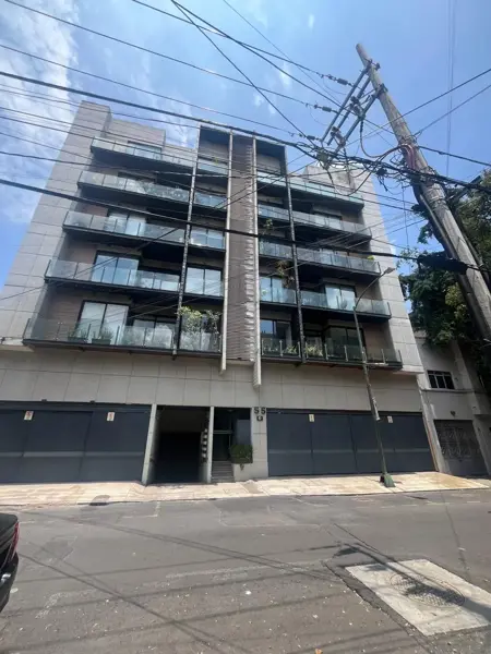 Venta de Excelente Departamento