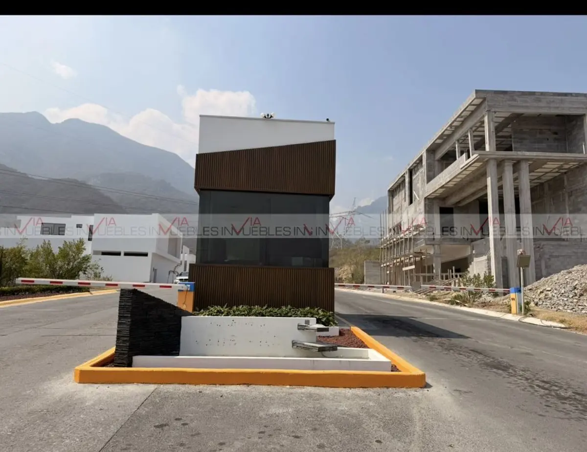 Terreno en venta en Bosques de Valle Alto, Monterrey — foto 1 de 8
