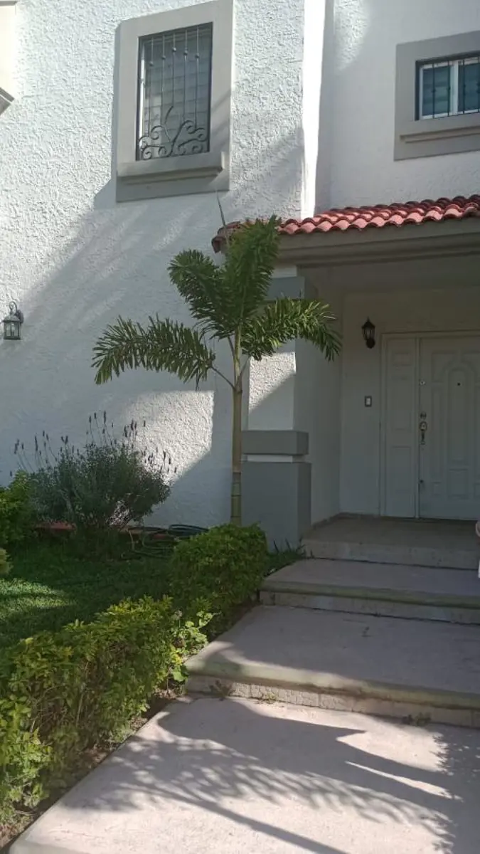 Casa en venta en Paseos de Santiago, Tonalá