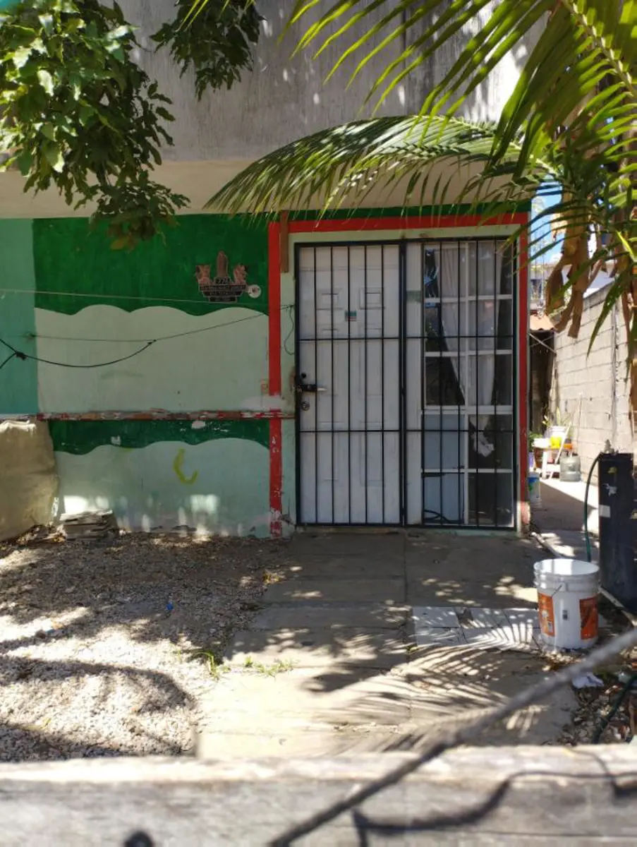 Departamento en venta en La Guadalupana, Playa del Carmen