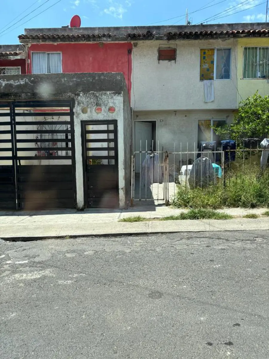 Casa en venta en Prados de la Cruz, Tonalá
