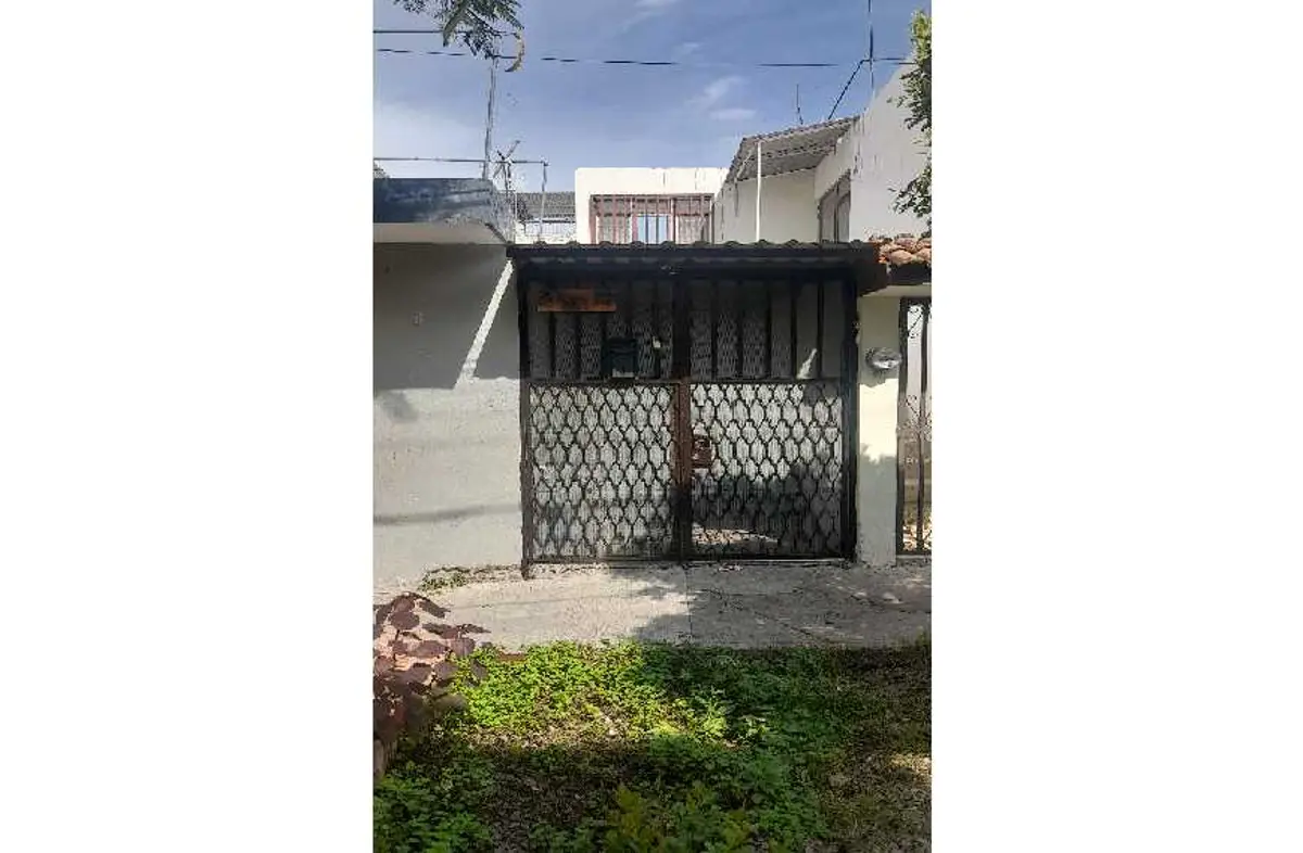 Casa en venta en INFONAVIT Arboledas 1a. Sección, Zamora