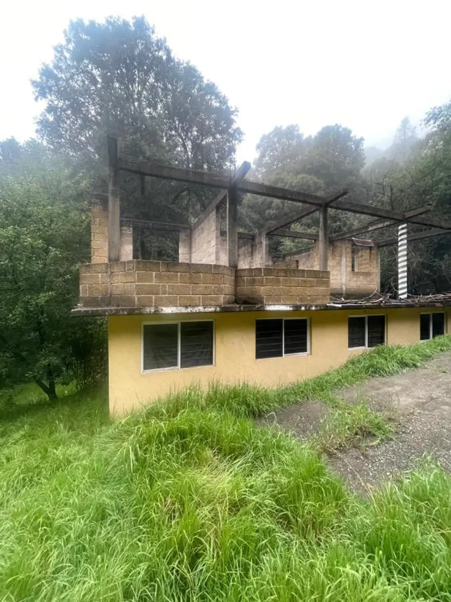 Casa en venta en Santa Maria Mazatla, Jilotzingo